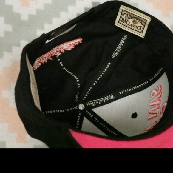 Mitchell & Ness San Antonio Spurs Snapback Hat Onesize - Picture 6 of 6